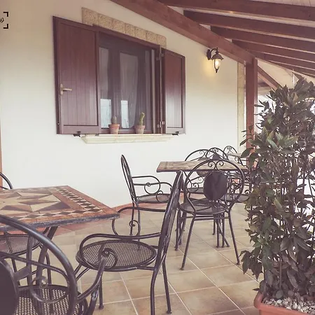 Vipuntotre 3* Licata